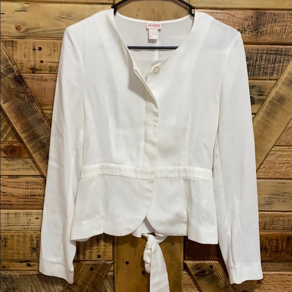 White blazer size 10 - Picture 7 of 7